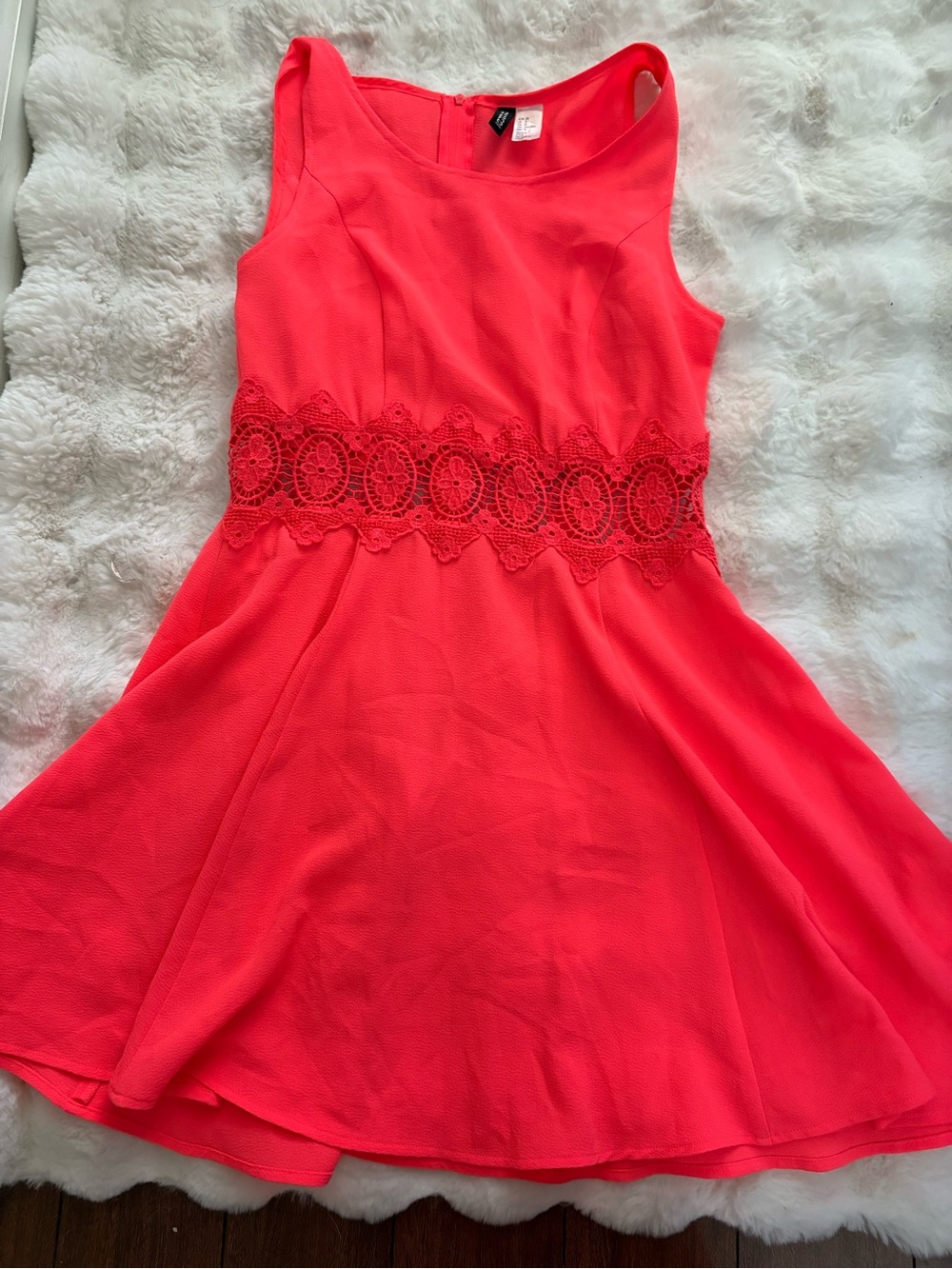 ✨H&M Neon Coral Peekaboo Lace-Waist Midi Dress ✨ Never Worn